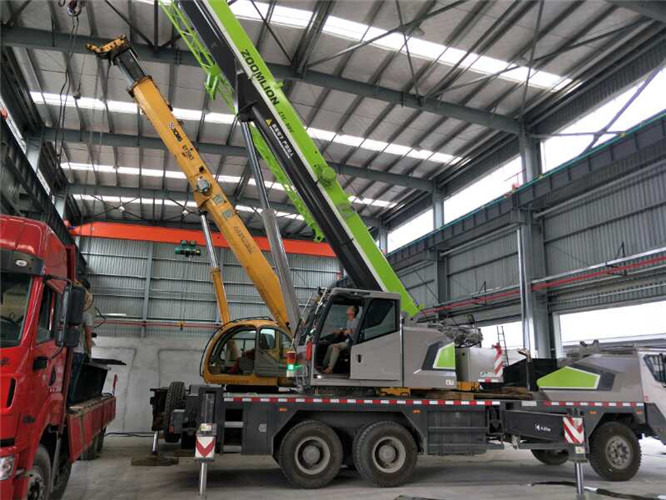 向阳区高空车出租需要注意哪些安全事项？